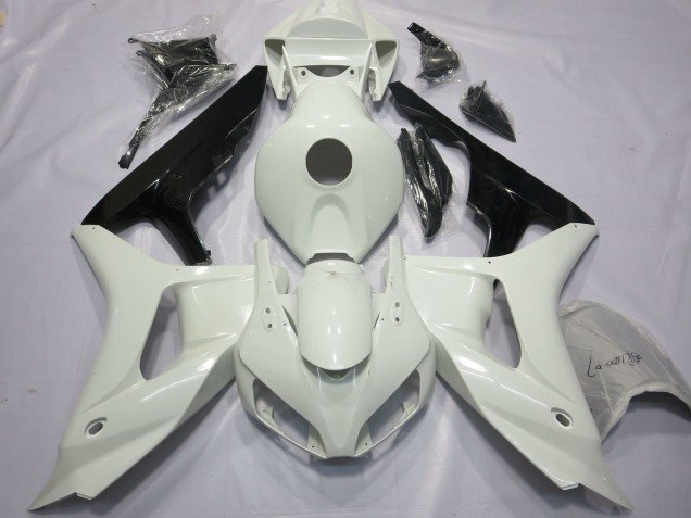 En Blanco & Negro 06-07 CBR1000RR Carenados Moto