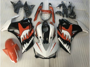 Tiburón Naranja & Blanco 15-18 R3 Carenados Moto